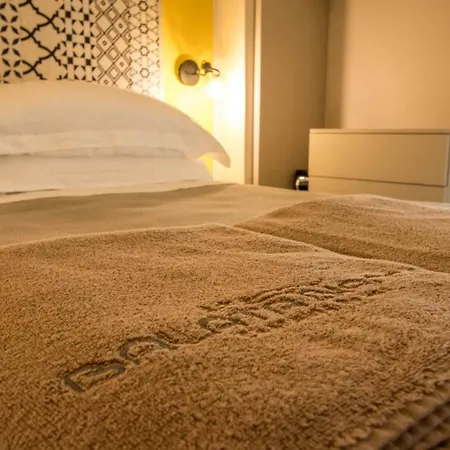 Balata Bianca Konukevi